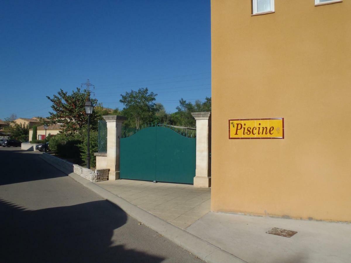 Appartement dans la résidence LES MAZETS DE CAMARGUE Arlés Exterior foto